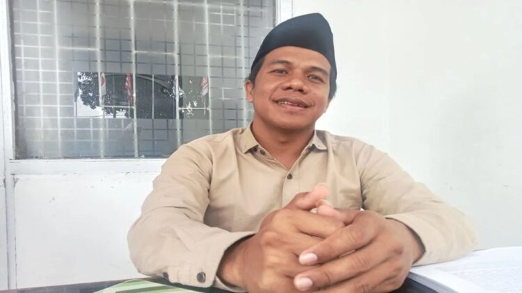 KPU Gelar Debat Pilkada Pasaman Barat pada 8 dan 18 November 1 Komisioner KPU Pasaman Barat Syarif Hidayatullah. KPU daerah setempat menjadwalkan debat kandidat pasangan calon bupati dan wakil bupati pada Pilkada serentak 2024 ditetapkan pada 8 dan 18 November 2024. (Antara/Altas Maulana).