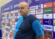 Meski Degradasi, Persib Bandung Tak Mau Jemawa Lawan Semen Padang FC