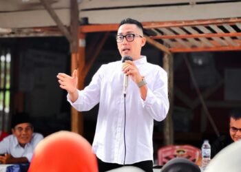 Ketua Komisi II DPRD Padang, Rachmad Wijaya melakukan reses ke Jati, Kecamatan Padang Timur, Jumat. (dok. istimewa)