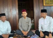 Paslon Almaisyar-Joni Hendri di Pilkada Payakumbuh Minta Restu UAS