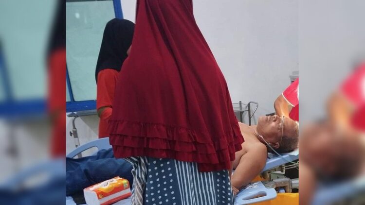 Dianiaya OTK, Pedagang Emas di Pariaman Nyaris jadi Korban Pencurian 1 Korban penganiyaan mendapatkan perawatan di RSUD Pariaman. (Foto: Dok. Istimewa)