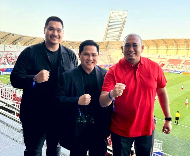 Andre Rosiade bersama Ketum PSSI Erick Thohir dan Menpora Dito Ariotedjo. (Foto: Dok. Istimewa)