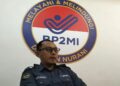 Kepala BP2MI Provinsi Sumbar Bayu Aryadhi saat diwawancarai di Padang, Rabu (16/10/2024). (ANTARA/Muhammad Zulfikar)