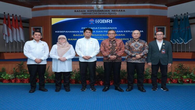 PT Bank Rakyat Indonesia (Persero) Tbk (BRI) melakukan penandatanganan Nota Kesepahaman dan Perjanjian Kerja Sama dengan Badan Kepegawaian Negara (BKN) di Jakarta (22/10/2024). (Foto: Dok.Istimewa)
