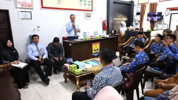 Desa Sikabu Raih Predikat Memuaskan Penilaian Program Desa Anti Korupsi Tahun 2024 1 Desa Sikabu Kecamatan Pariaman Selatan Kota Pariaman meraih predikat memuaskan dalam penilaian Desa Anti Korupsi Tahun 2024. (Foto: Dok. Istimewa)