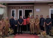 Program Bedah Rumah: PT Semen Padang Serahkan Bantuan di Provinsi Jambi