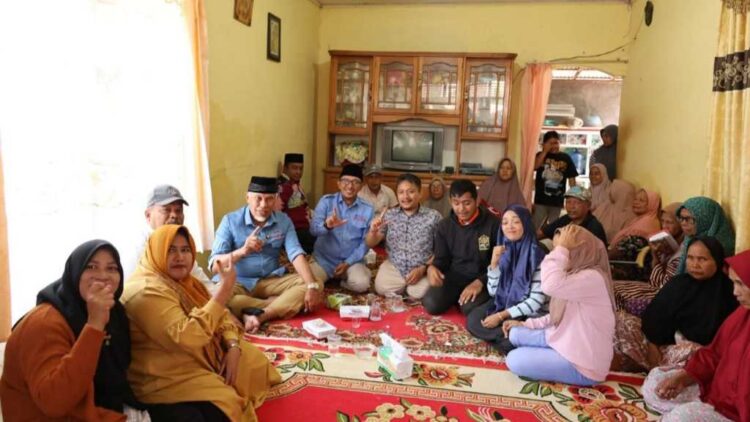 Kaum Disabilitas Tanah Datar Taruh Harapan ke Mahyeldi-Vasko 1 download 1 3