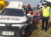 Mobil Kru TV One Kecelakaan di Tol Pemalang, Tiga Dilaporkan Meninggal
