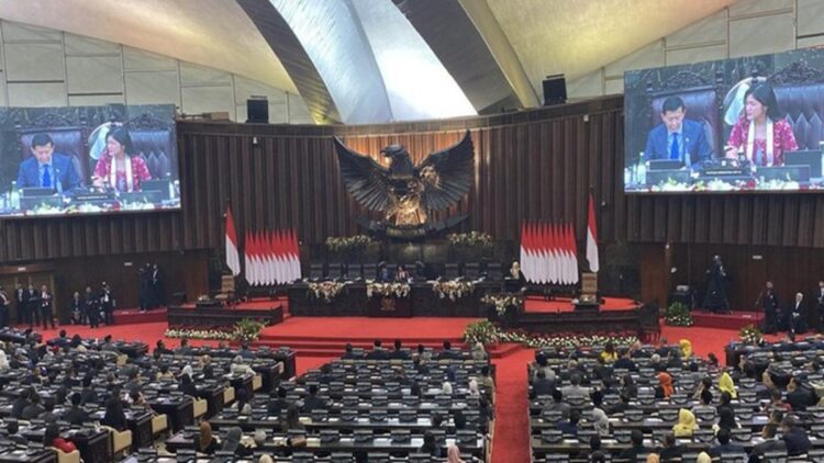 Diketuai Ahmad Muzani, Ini Daftar Pimpinan MPR Periode 2024-2029 1 Rapat paripurna ke-3 agenda pelantikan pimpinan MPR RI periode 2024-2029 (Foto: Firda/detikcom)