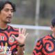 Pelatih Semen Padang FC Eduardo Almeida dan video analyst FX Yanuar Wahyu. (dok. MO SPFC)