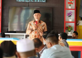 Siap Menangkan Mahyeldi-Vasko di Pasbar, Pria Ini Siap Lari 100 Km