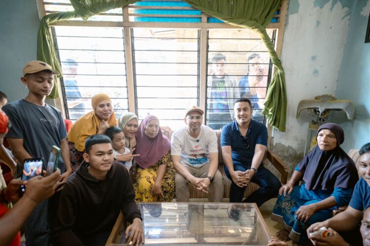 Vasko Ruseimy "Bawa Pulang" Raffi Ahmad ke Rumah Tua Ibu Sang Istri di Pesisir Selatan 1 684e6d45 e69a 4553 9f27 2fa28d3af692