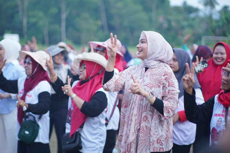 Survei Terbaru Pilkada Dharmasraya, Pasangan Annisa-Leli Dominan di Semua Wilayah 1 Survei Terbaru Pilkada Dharmasraya, Pasangan Annisa-Leli Dominan di Semua Wilayah