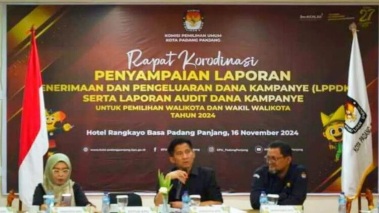KPU Padangpanjang ingatkan Paslon Wako dan Wawako segera menyampaikan dana kampanye Pilkada serentak 2024. (ANTARA/ Isril Naidi)