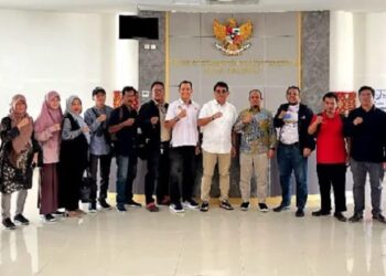 Audiensi FJKIP Padang dengan komisi III DPRD Kota Padang. (dok. istimewa)