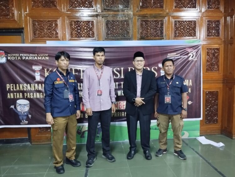 KPU Pariaman Sukses Gelar Debat Publik Pertama Pilkada 2024 1 KPU Pariaman sukses menyelenggarakan debat publik pertama Pilkada. (Foto: Dok. KPU Pariaman)