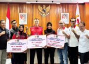 KONI Sumbar Realisasikan Bonus Spontan Atlet Peraih Medali PON XXI