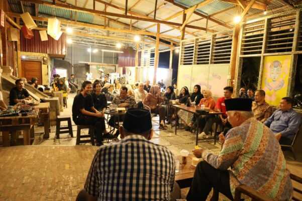 Komitmen Mahyeldi-Vasko untuk Kembangkan Potensi Seni Sumbar 1 download