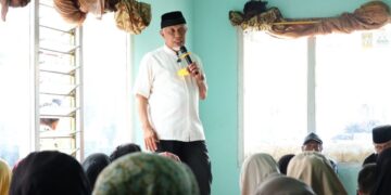 Mahyeldi Tanggapi Aspirasi Masyarakat Bukittinggi, Janji Kaji Ulang Jalur Kereta Api 8 Mahyeldi Tanggapi Aspirasi Masyarakat Bukittinggi, Janji Kaji Ulang Jalur Kereta Api