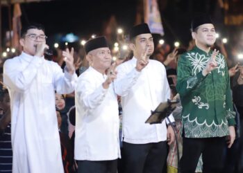 Pasangan Dhani-Suryadi unggul elektabilitas di Pilkada Solok. (dok. istimewa)