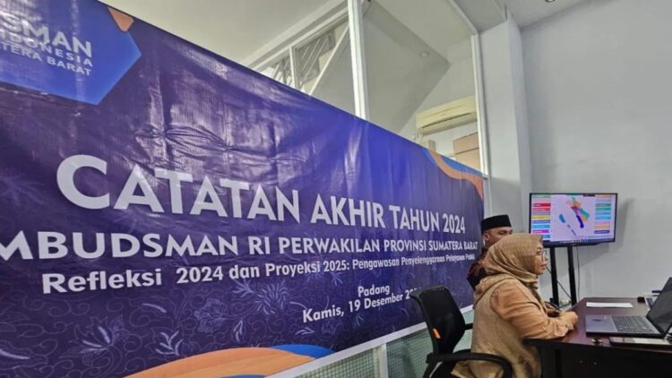 Kawal Kualitas Pelayanan Publik, Laporan Masyarakat ke Ombudsman Sumbar Naik Signifikan 1 Pjs Kepala Perwakilan Ombudsman RI Sumbar, Meilissa Fitri Harahap saat menyampaikan refleksi akhir tahun. (ANTARA/Siti Hapsyoo)