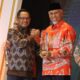 Gubernur Mahyeldi terima penghargaan dari Mendagri. (dok. istimewa)
