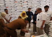 Bulog Bukittinggi Salurkan 1.551 Ton Beras Bantuan Pangan di Sumbar