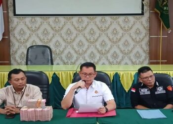 Kejari Padang Eksekusi Satu Terpidana dan Uang Rp455 Juta dari Kasus Korupsi Eks Pegawai BRI