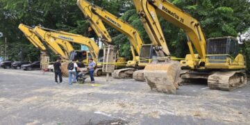 Diduga untuk Aktivitas Tambang Ilegal, Empat Alat Berat Diamankan Polisi di Padang 8 Diduga untuk Aktivitas Tambang Ilegal, Empat Alat Berat Diamankan Polisi di Padang