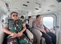 Kapolri dan Panglima TNI Pantau Jalur Mudik via Udara, Pastikan Lalu Lintas Lancar 4 Kapolri dan Panglima TNI pantau lalin via udara. (dok. Divhumas)