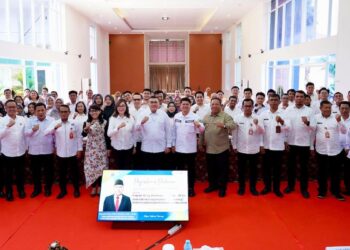 Kunjungi Kanwil BPN Sulteng, Wamen ATR/BPN Sampaikan Solusi Percepatan Layanan Pertanahan 2 Wamen ATR/BPN kunjungi Kanwil BPN di Sulsel. (dok. istimewa)