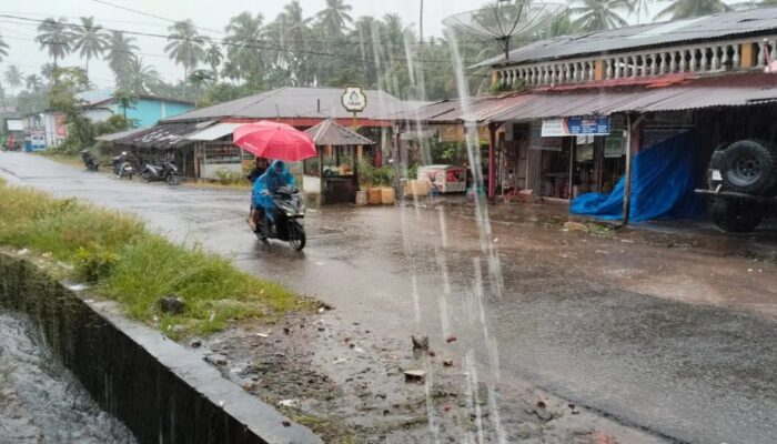Kota Padang Kembali Berpeluang Diguyur Hujan Sedang
