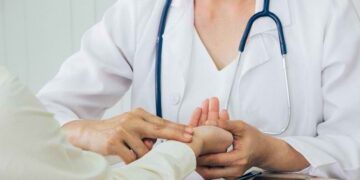 ilustrasi mengukur detak jantung. (dok. istimewa)