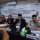 Konferensi pers KPU Pariaman terkait kemenangan Yota Balad di Pilkada 2024. (dok. Rudi Efendi/Radarsumbar)