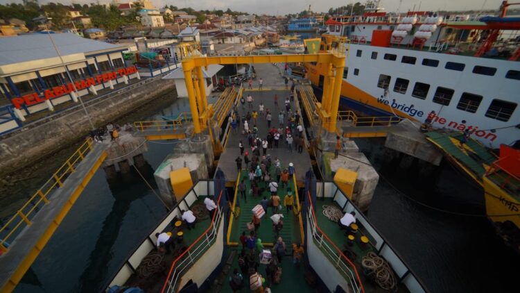 ASDP Operasikan 84 Armada Layani 208 Lintasan Perintis di Indonesia 1 Layanan angkutan perintis ASDP. (dok. ASDP)