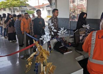 Seminggu Libur Nataru, KAI Divre II Sumbar Layani 42.927 Penumpang 9 Penumpang di stasiun Padang pada seminggu libur Nataru. (dok. Humas KAI)