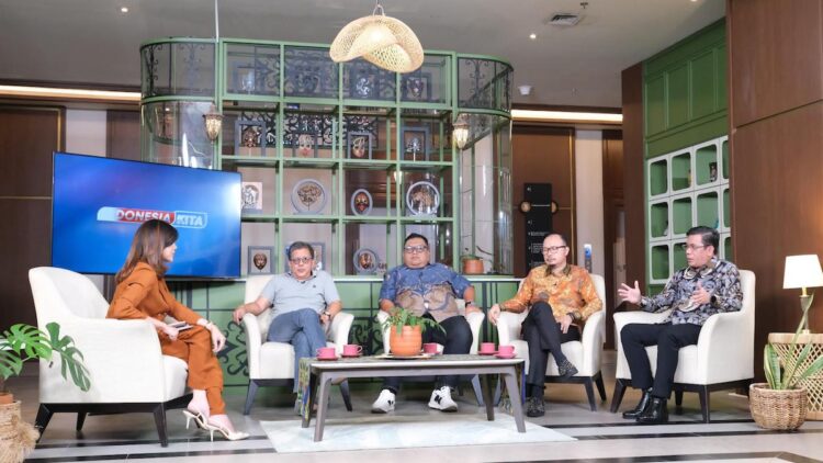 Kementerian ATR/BPN Tekankan Asas Contrarius Actus dalam Proses Penyelesaian Polemik Pagar Laut 1 Diskusi tentang Asas Contrarius Actus dalam Proses Penyelesaian Polemik Pagar Laut. (dok. ATR/BPN)