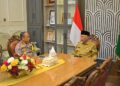 Gubernur dan Kapolda Sumbar Bahas Penguatan Sinergi untuk Keamanan dan Pembangunan 7 Gubernur Mahyeldi bertemu dengan Kapolda Sumbar yang baru. (dok. adpsb)