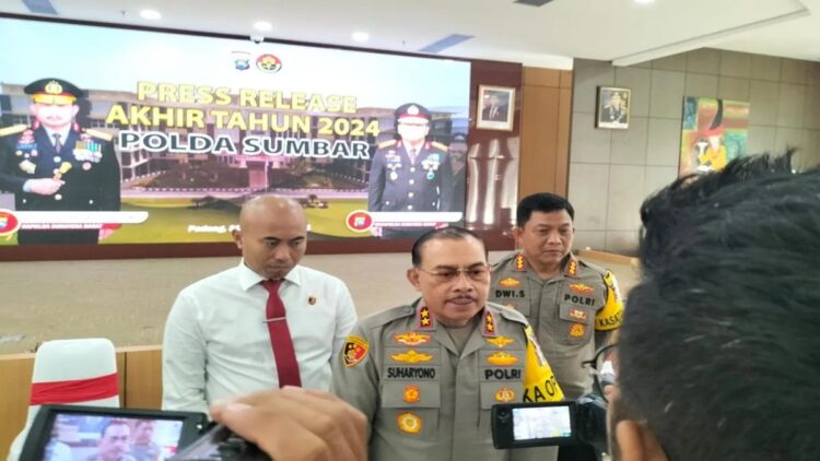 Kapolda Sebut Angka Kejahatan di Sumbar Meningkat pada 2024 1 Kepala Kepolisian Daerah (Kapolda) Sumatra Barat (Sumbar) Irjen Pol Suharyono. (Foto: Ist)