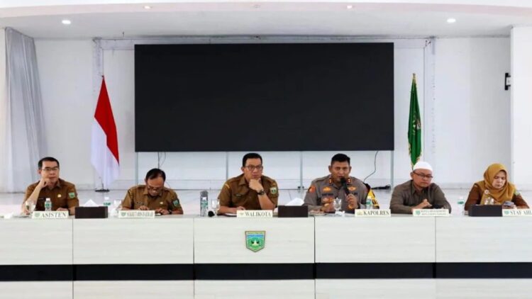 Kasus Pencurian Menonjol di Polres Padangpanjang selama 2024 1 Polres PadangPanjang selesaikan 151 kasus, kasus pencurian paling menonjol selama tahun 2024 (ANTARA/ Isril Naidi)