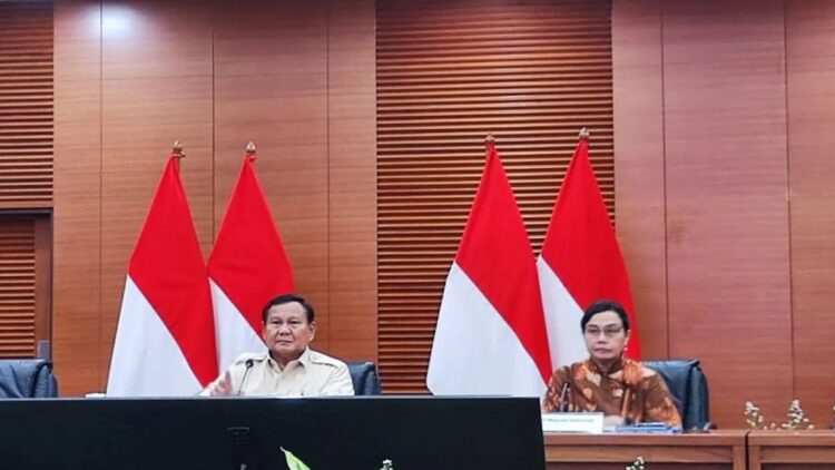 Pemerintah Beri Stimulus Rp38,6 Triliun usai PPN Naik 1 Presiden Prabowo Subianto memberikan keterangan usai mengikuti rapat tutup tahun 2024 di Kantor Kementerian Keuangan, Jakarta, Selasa (31/12/2024). ANTARA/Mentari Dwi Gayati