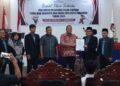 KPU tetapkan Yota Balad-Mulyadi sebagai Wali Kota-Wawako Pariaman periode 2025-2030. (dok. Radarsumbar)