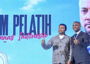 Patrick Kluivert Soroti Pentingnya Komunikasi Terbuka dengan Klub Liga 1