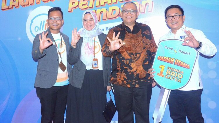 Pj Wako Padang dalam acara launching Ollin by Nagari dan penarikan undian Bank Nagari. (dok. Prokopim)