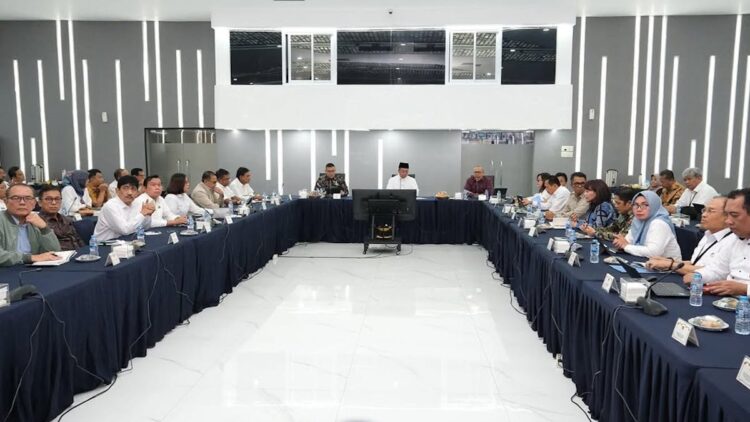 Rapim ATR/BPN, Menteri Nusron Minta Fokus Anggaran Kementerian ke Program yang Berdampak pada Masyarakat 1 Rapim Kementerian ATR/BPN. (dok. Humas)