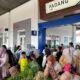 Penumpang membludak di Stasiun Padang. (dok. Humas KAI)