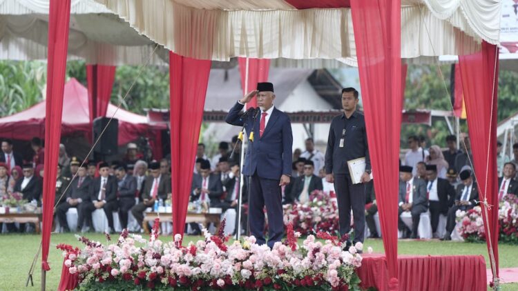 Gubernur Mahyeldi Hadiri di Upacara Peringatan 76 Tahun Peristiwa Situjuah, Ini Pesannya 1 Gubernur Mahyeldi hadiri upacara peringatan Peristiwa Situjuah. (dok. adpsb)