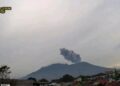 Erupsi Gunung Marapi Lontarkan Abu Vulkanik Setinggi 700 Meter, Hujan Abu Sempat Terjadi di Tanah Datar