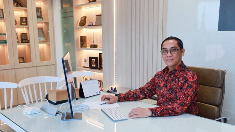 Direktur Jenderal Pengawasan Ruang Digital Kemkomdigi, Alexander Sabar, Senin (3/1/2025) di Jakarta mengungkapkan jika pihaknya telah mendeteksi upaya peretasan terhadap Pusat Data dan Sarana Informatika (PDSI) Kemkomdigi. (dok. Komdigi)