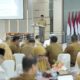 Gubernur Mahyeldi berbicara saat entry meeting dengan OPD se Sumatera Barat. (dok. adpsb)